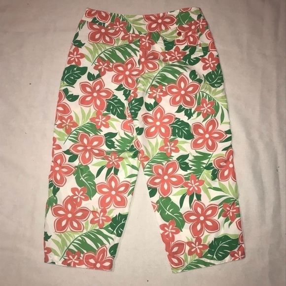 L.L.Bean Floral Capri Cropped Pants 10 - Picture 3 of 4